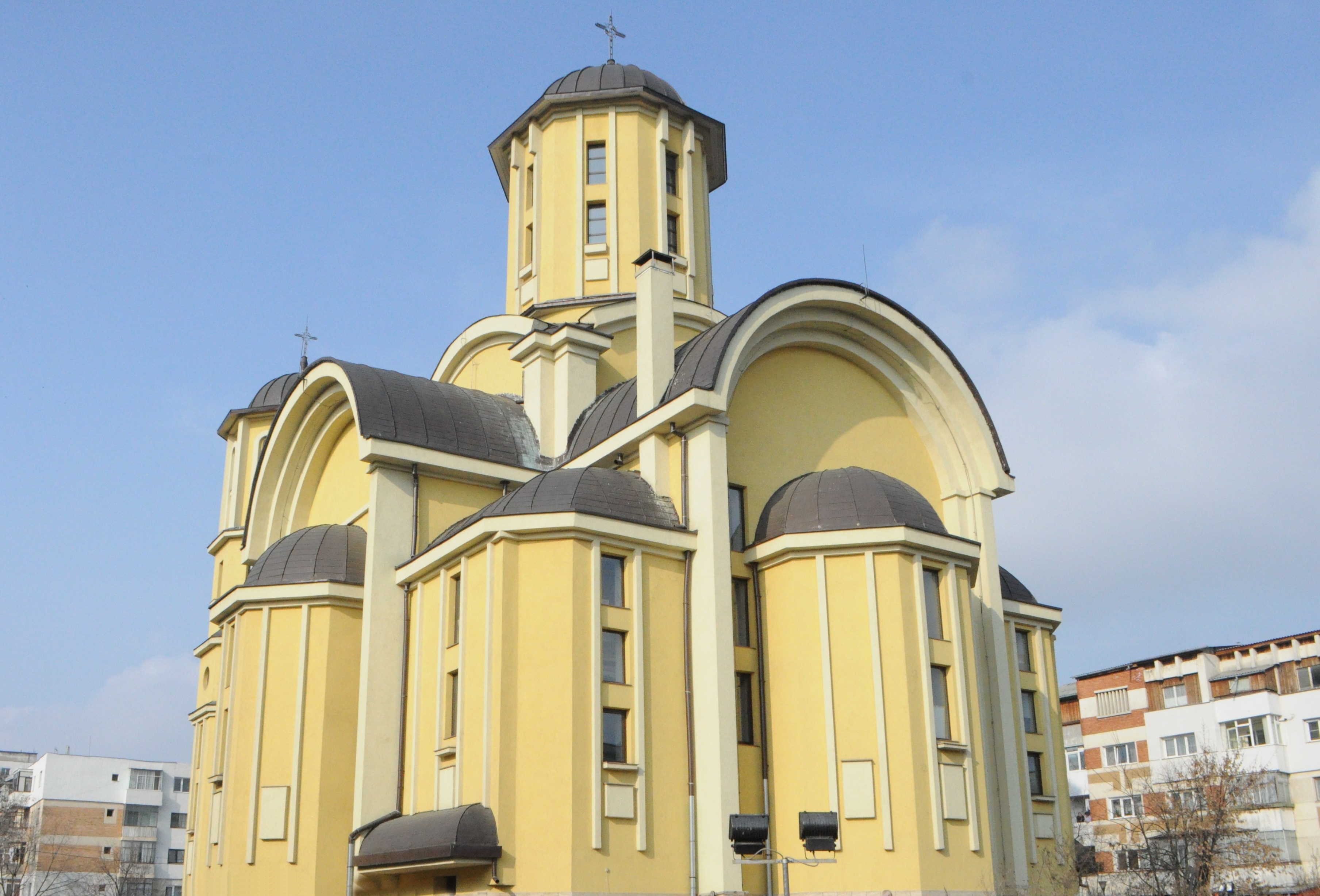 Lucrări de pictură la Biserica „Adormirea Maicii Domnului“ - Galata din Iaşi