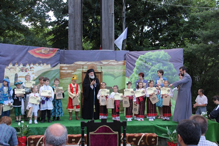 Manifestări religioase şi culturale la Borzeşti