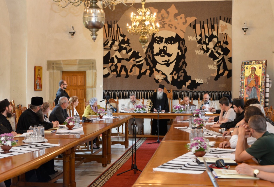 Mâine debutează a XV-a ediţie a Simpozionului de istorie „Colocviile Putnei“ Mâine debutează a XV-a ediţie a Simpozionului de istorie „Colocviile Putnei“