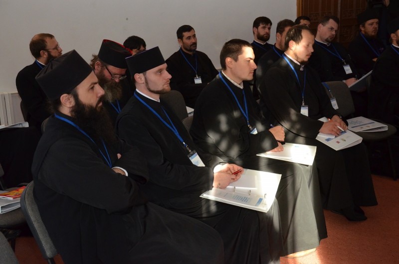 Cursuri pentru obţinerea gradelor profesionale de definitivat şi grad II în preoţie, la Miclăuşeni