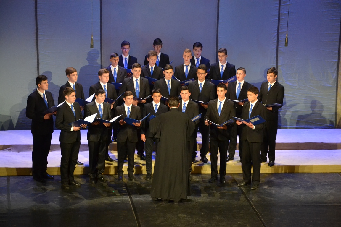 Gala Festivalului „Gavriil Musicescu“ a avut loc aseară la Teatrul Naţional „Vasile Alecsandri“