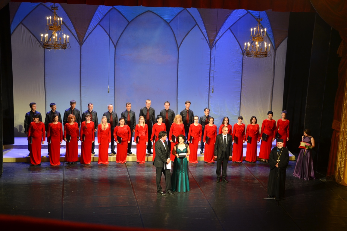 Gala Festivalului „Gavriil Musicescu“ a avut loc aseară la Teatrul Naţional „Vasile Alecsandri“