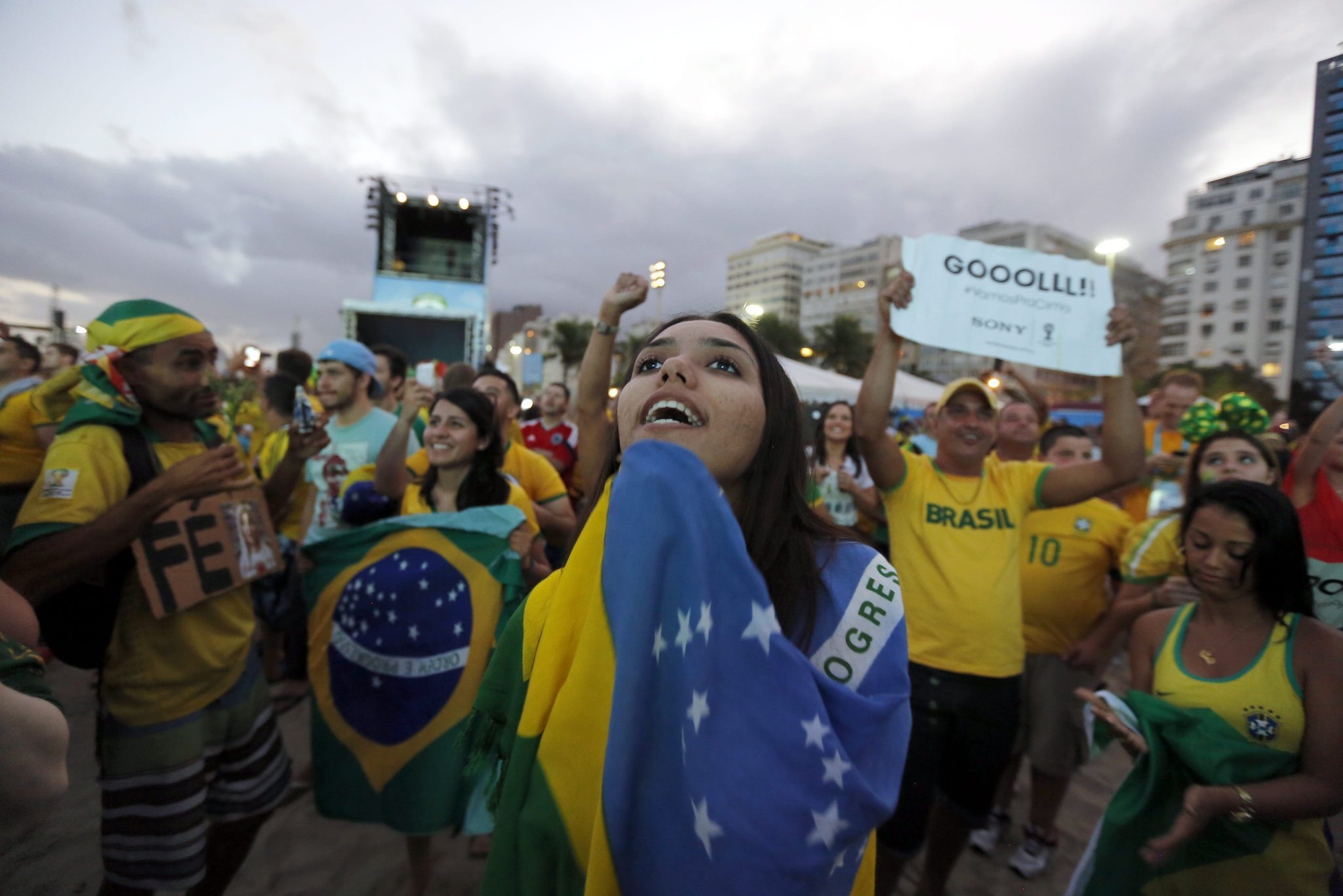 Creştini pe stadion?