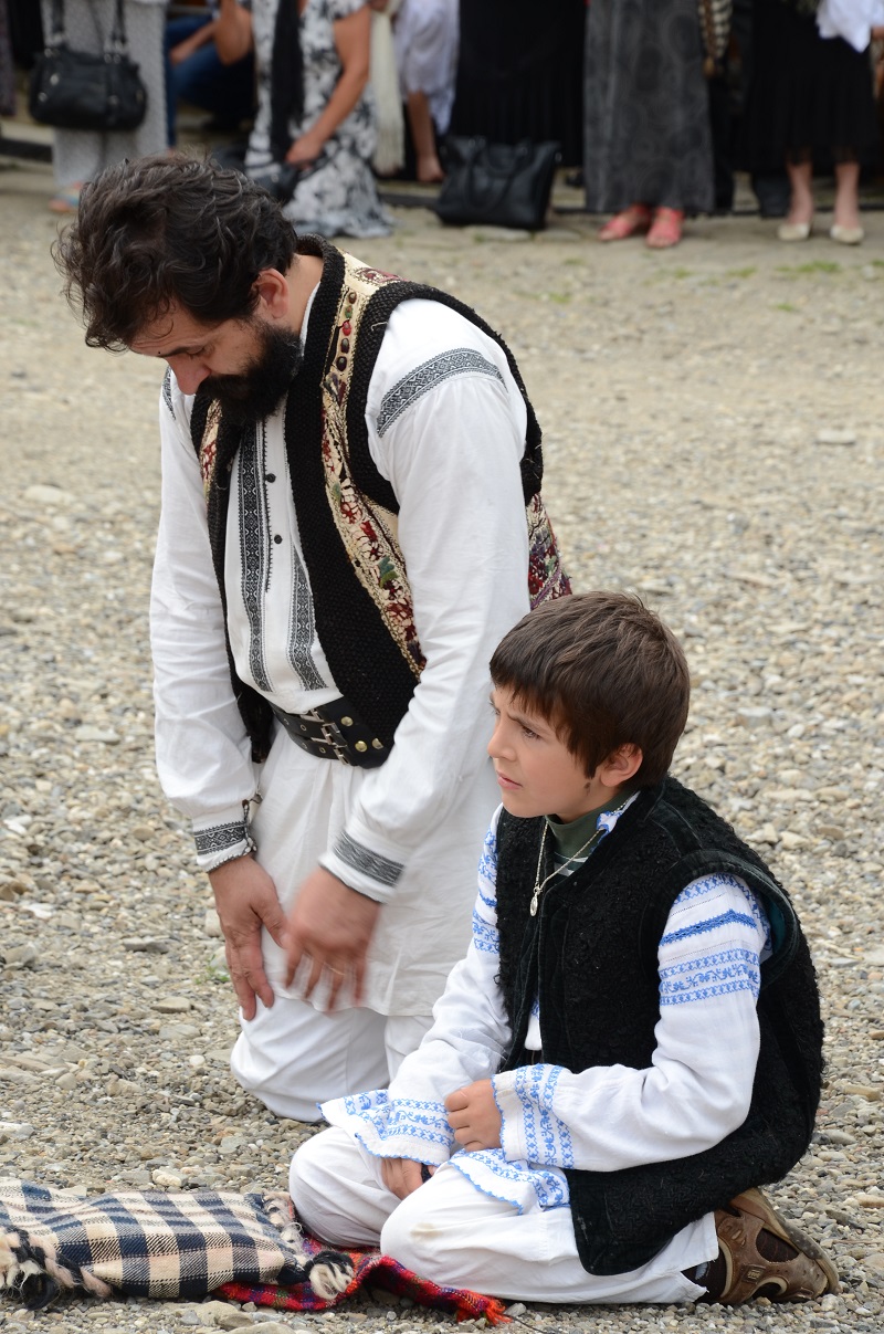 Sfântul Mare Mucenic Pantelimon, sărbătorit la Mănăstirea Paltin prin Liturghie arhierească