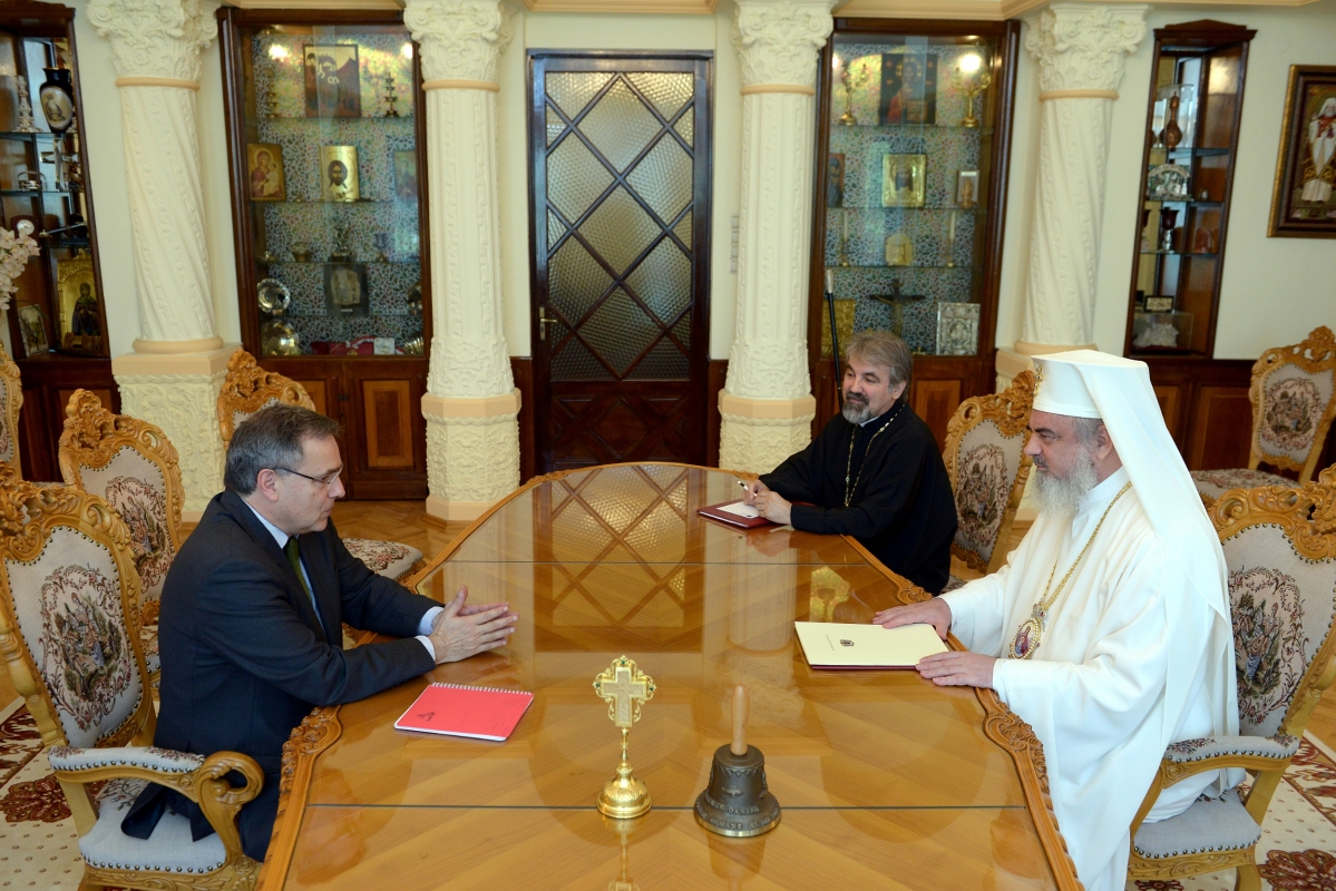 Noul ambasador al Franţei în vizită de prezentare la Patriarhia Română