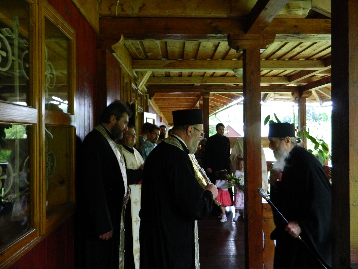 Revederea de 10 ani a promoţiei 1999-2004, la Seminarul Teologic &quot;Mitropolitul Dosoftei&quot; din Suceava