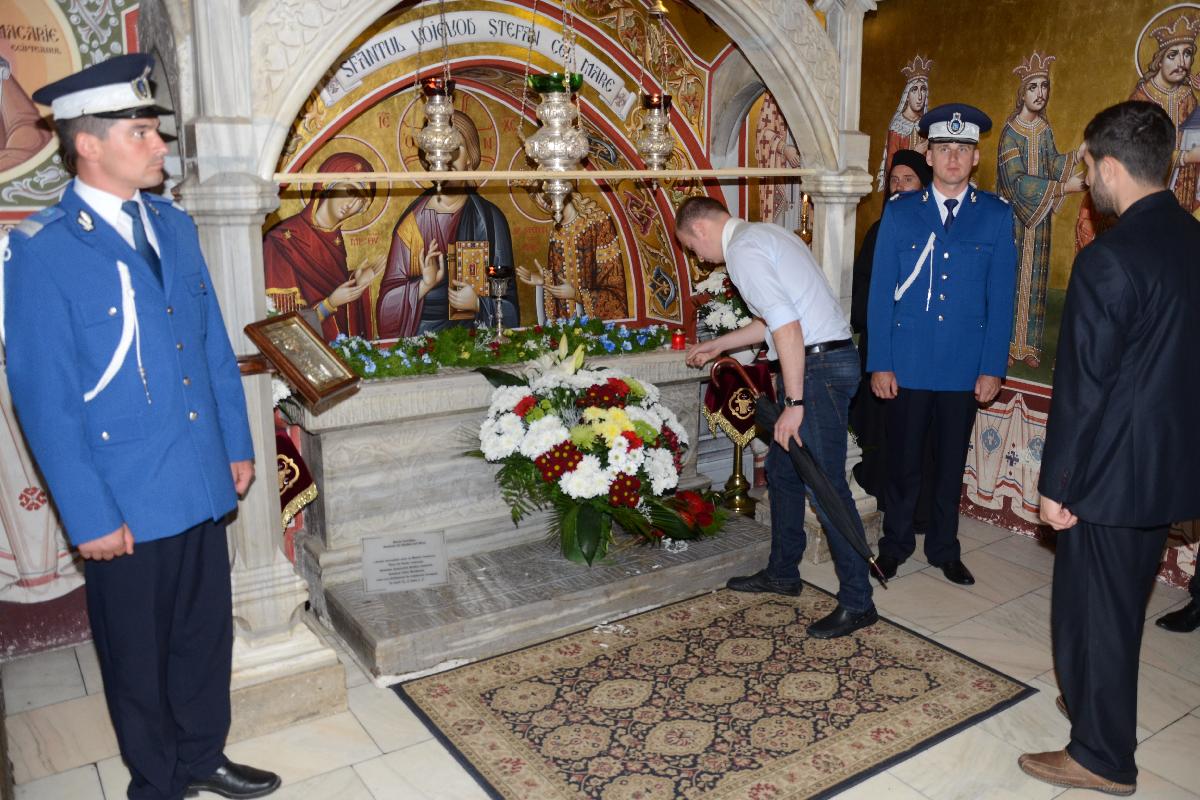 Șase ierarhi, 120 de preoți și mii de credincioși, la cel de-al doilea hram al Putnei