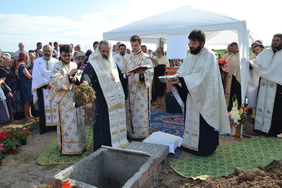„Dintr-un anumit punct de vedere, acest sat începe să existe cu adevărat“