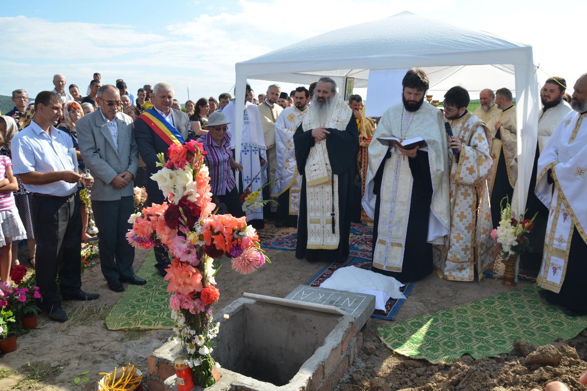 „Dintr-un anumit punct de vedere, acest sat începe să existe cu adevărat“