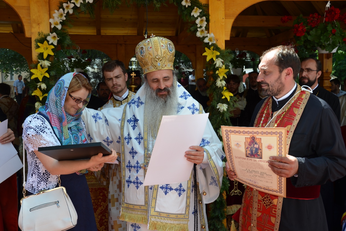 IPS Teofan: „Fiecare dintre noi trebuie să fie martor și mărturisitor al Domnului Hristos”