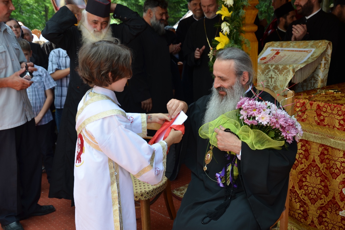 IPS Teofan: „Fiecare dintre noi trebuie să fie martor și mărturisitor al Domnului Hristos”