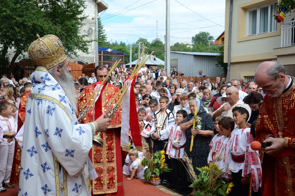 IPS Teofan: „Fiecare dintre noi trebuie să fie martor și mărturisitor al Domnului Hristos”