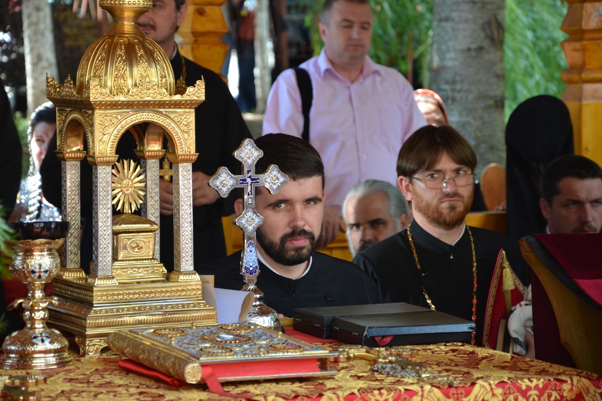 IPS Teofan: „Fiecare dintre noi trebuie să fie martor și mărturisitor al Domnului Hristos”