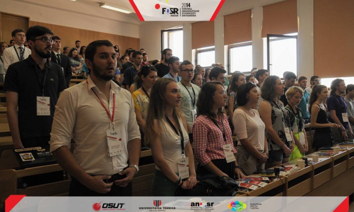 Patru studenţi de la Colegiul „Sfântul Nicolae“ au participat la FOSR 2014
