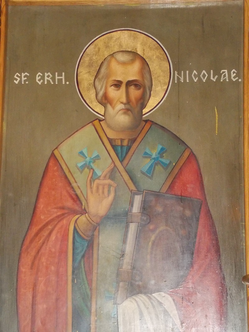 Slujbe de sfințire la Oșlobeni, după ample lucrări de construcție și reabilitare