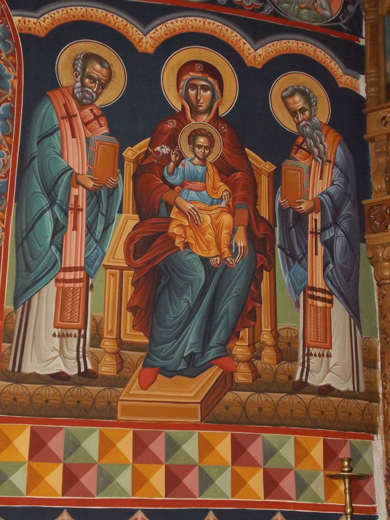 Slujbe de sfințire la Oșlobeni, după ample lucrări de construcție și reabilitare