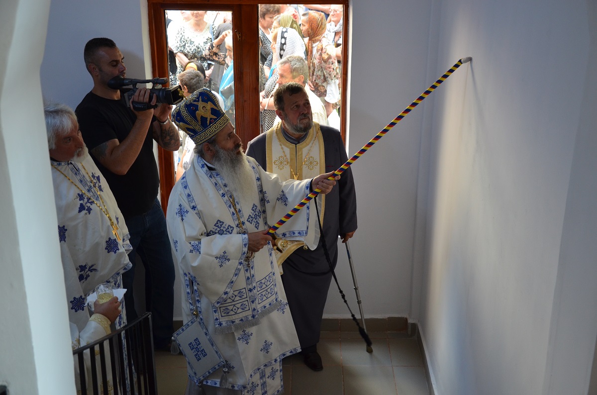 „Cărarea care nu duce la biserica satului nu duce nicăieri“