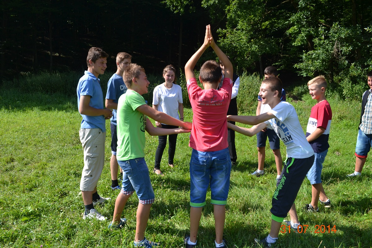 Tabără de o zi în parohia Holt