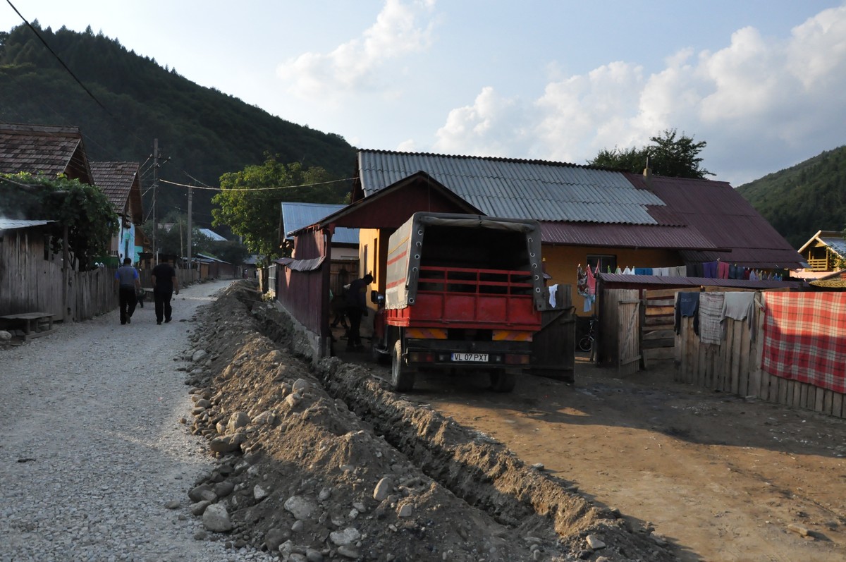 Solidaritate şi filantropie pentru sinistraţii din Vaideeni