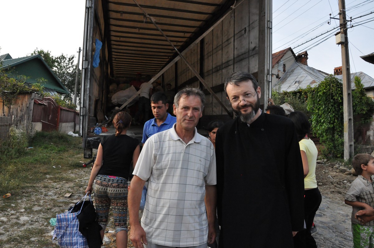 Solidaritate şi filantropie pentru sinistraţii din Vaideeni