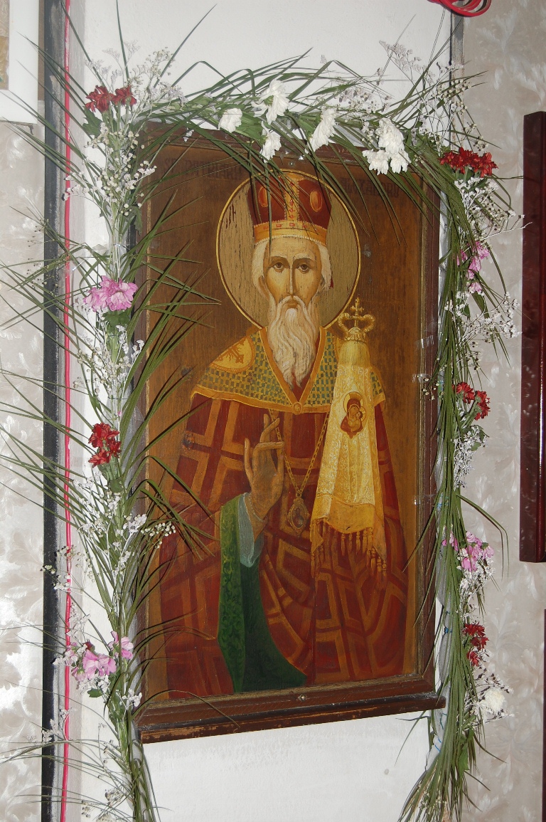 Cartierul ieşean Alexandru cel Bun şi-a cinstit ocrotitorul Cartierul ieşean Alexandru cel Bun şi-a cinstit ocrotitorul