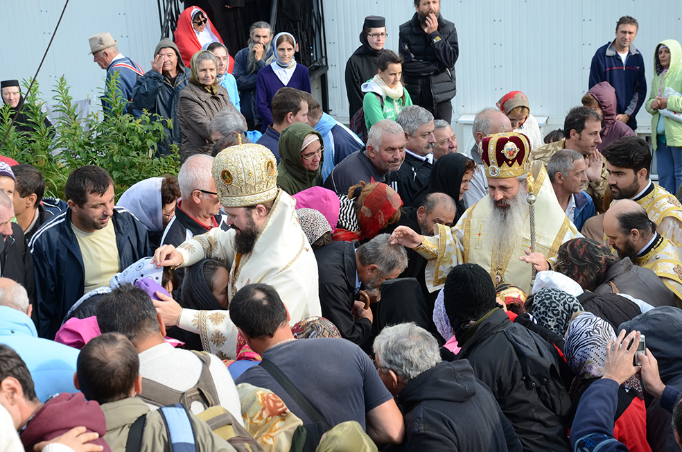 IPS Teofan, la hramul „Taborului românesc” : „Trebuie să dăm minţii noastre cât mai mult Ceahlău şi cât mai multă Liturghie” (GALERIE FOTO)