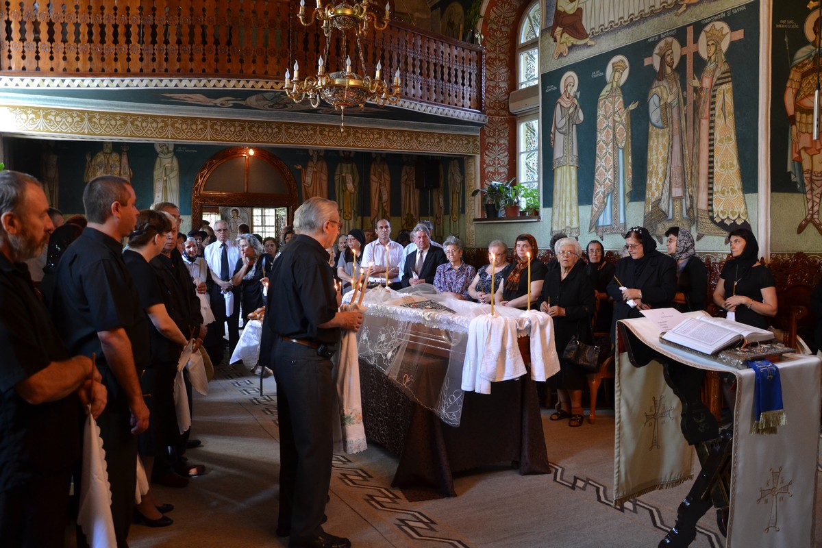 Părintele Octavian Stoica, om al rugăciunii cu viață pilduitoare