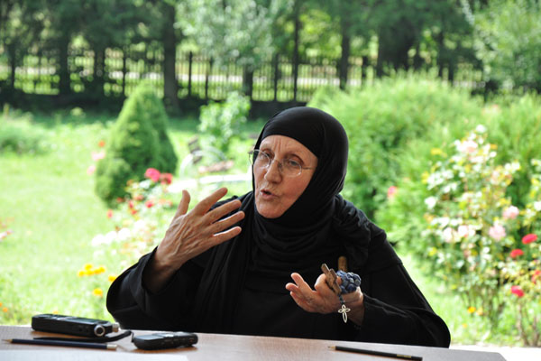 (Video) Convorbiri ale Maicii Siluana cu copiii despre viața veșnică