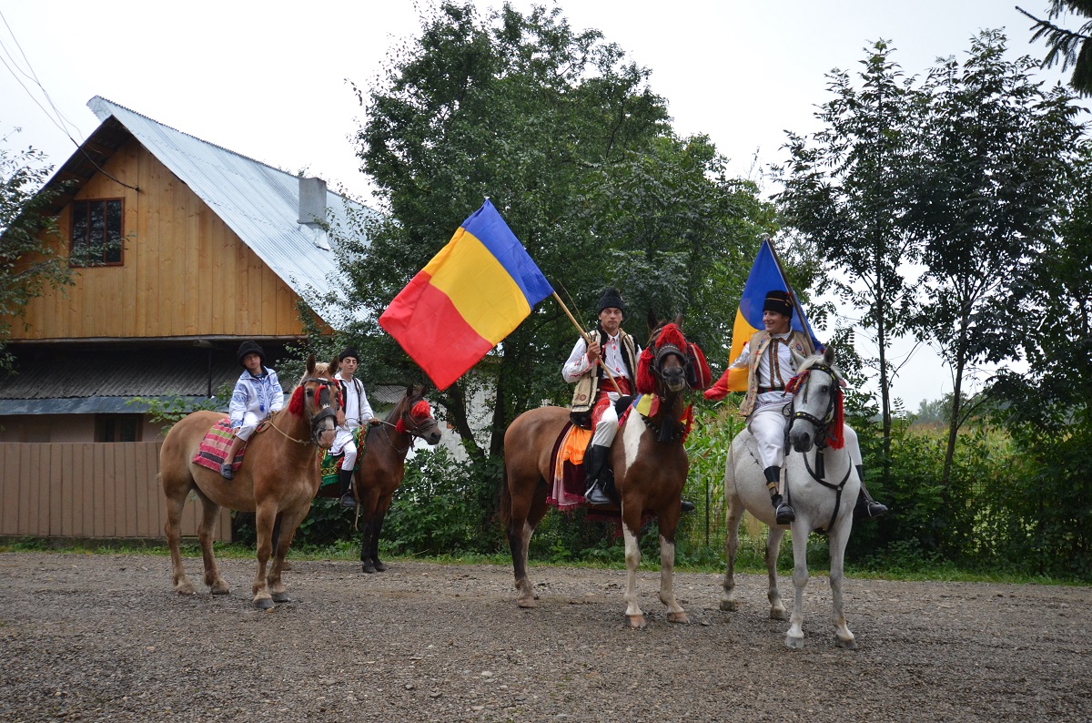 Biserica din Oşlobeni, resfinţită după ample lucrări de construcţie şi reabilitare