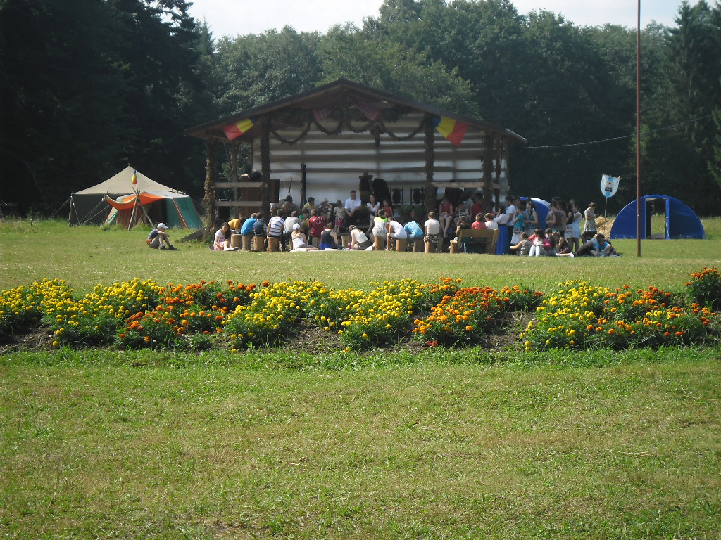 „Să deveniţi «apostoli» care să prelungiţi activitatea părintelui vostru în lume”