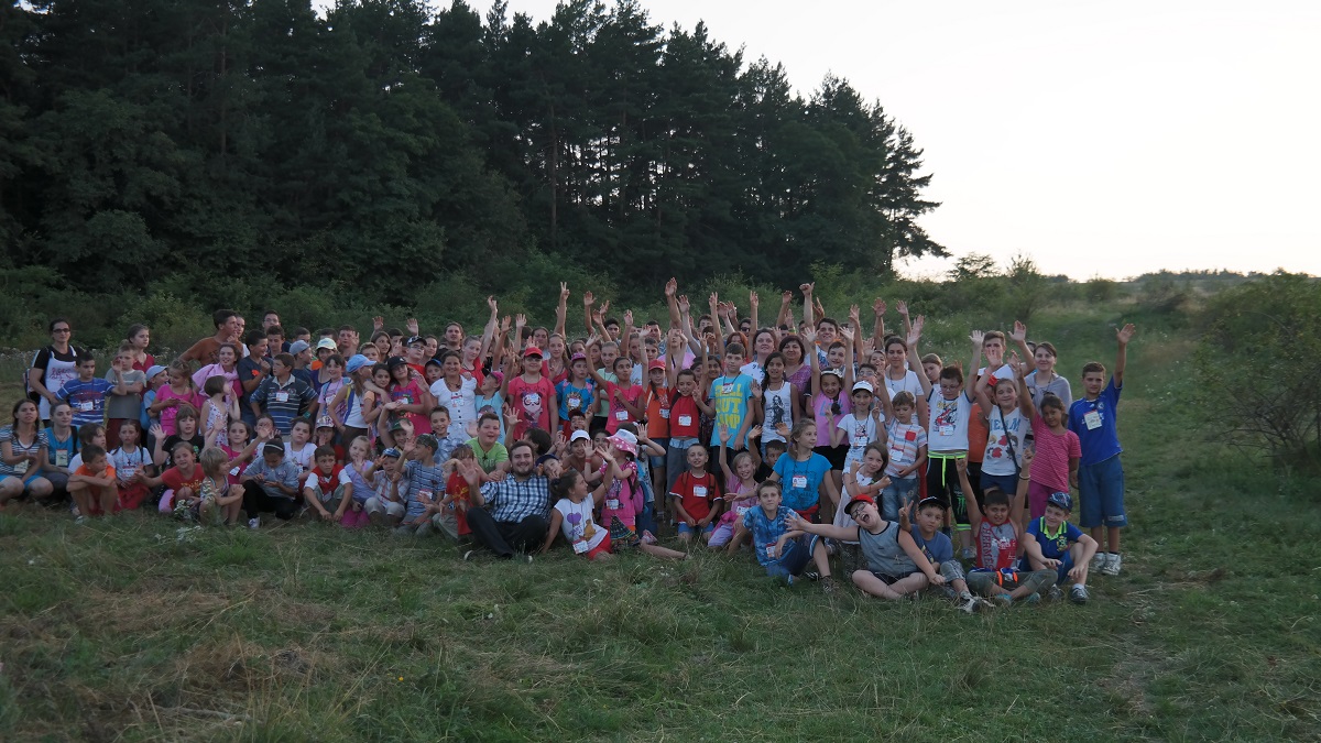 Sfinţii Martiri Brâncoveni, ocrotitorii „Taberei din pridvorul satului“- Bodeşti