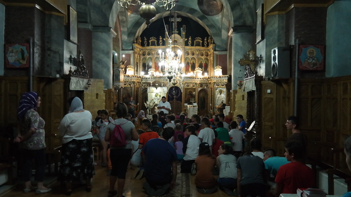 Sfinţii Martiri Brâncoveni, ocrotitorii „Taberei din pridvorul satului“- Bodeşti