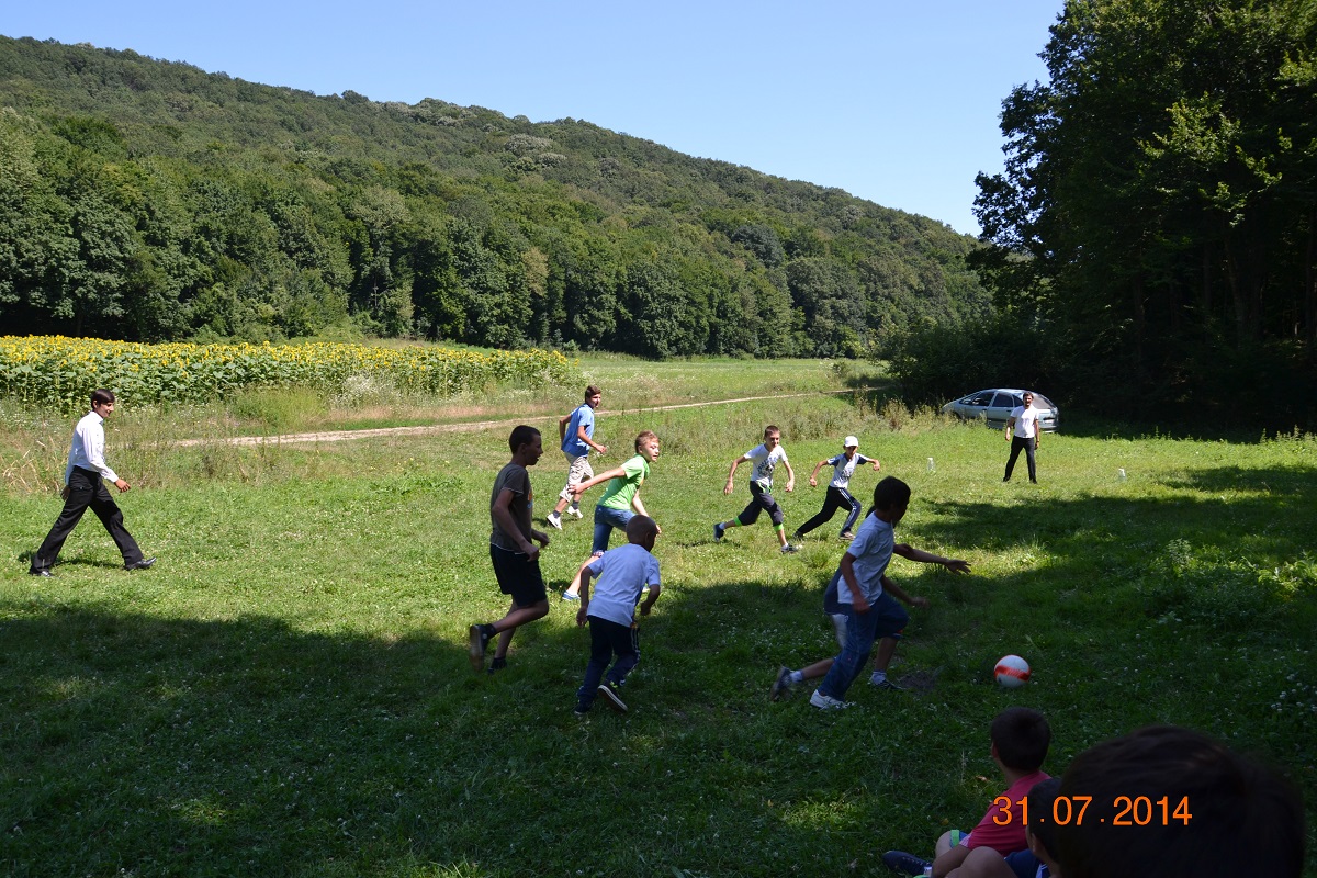 Tabără de o zi în parohia Holt