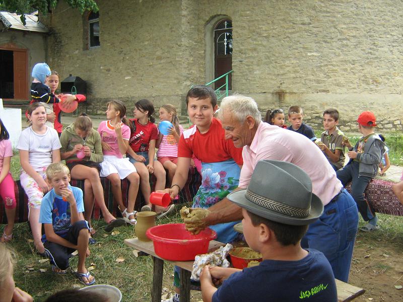 Tabără misionară în Parohia Poiana
