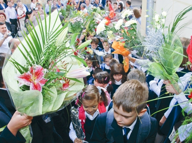 EDUCAŢIA – LUMINĂ PENTRU VIAŢĂ