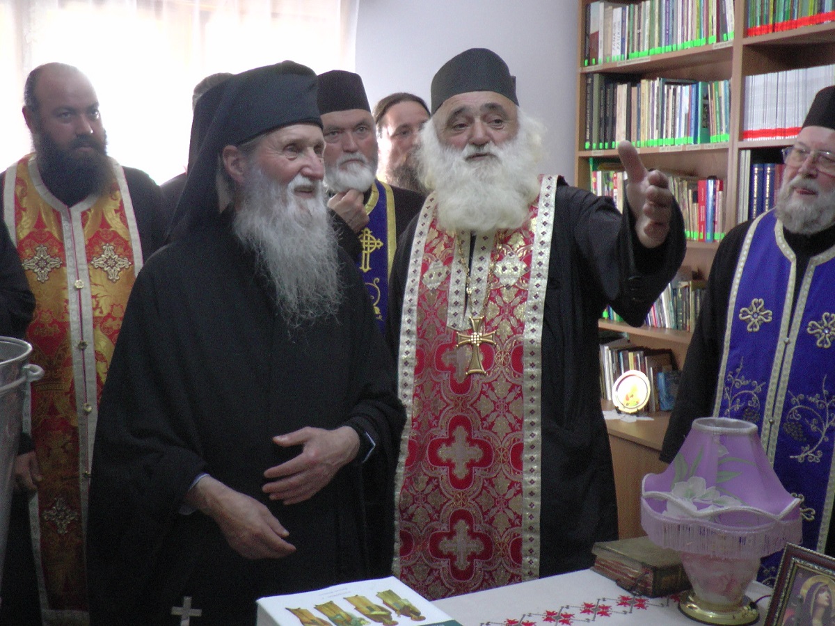 Slujire arhierească în localitatea Boroaia din județul Suceava