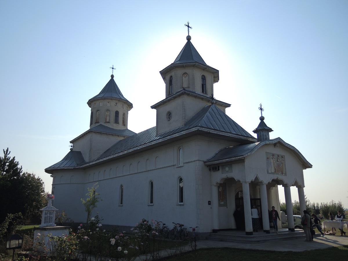 Conferință preoțească prezidată de IPS Teofan, în Protopopiatul Roznov