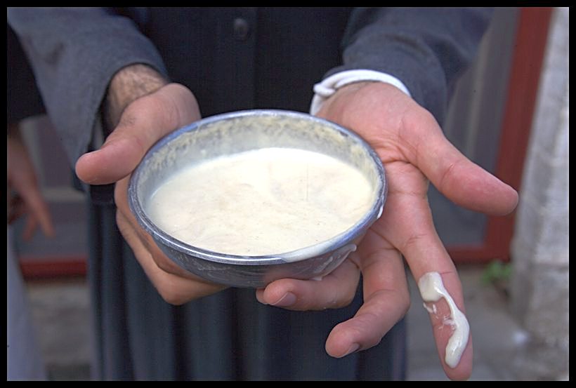 Minunea reînnoirii aluatului la Praznicul Înălţării Cinstitei Cruci la Mănăstirea Vatoped