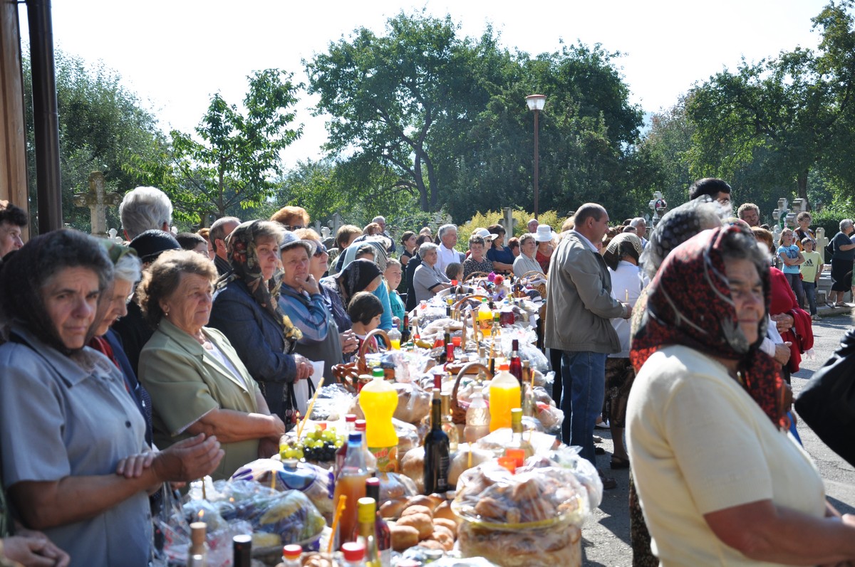 „Rugăciunea la mormintele celor dragi este de mare ajutor“