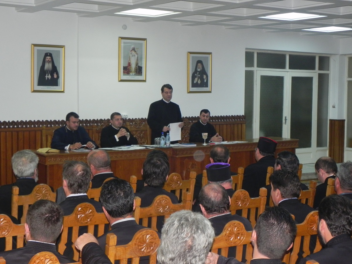 Întrunirea preoţilor din Protopopiatul Bacău