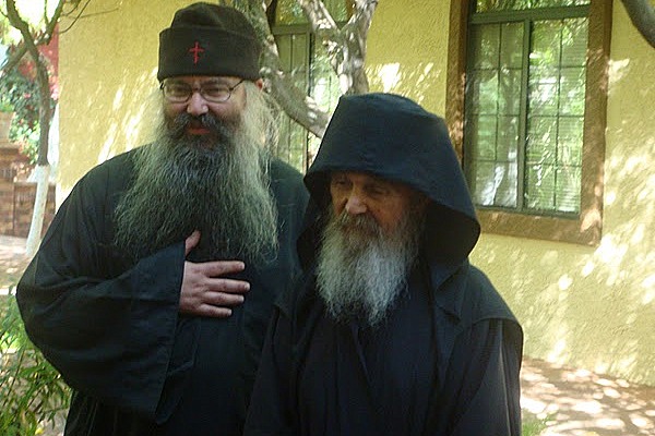 Cuvinte simple din Sfântul Munte (13) – Ascultare sinceră şi voie ascunsă