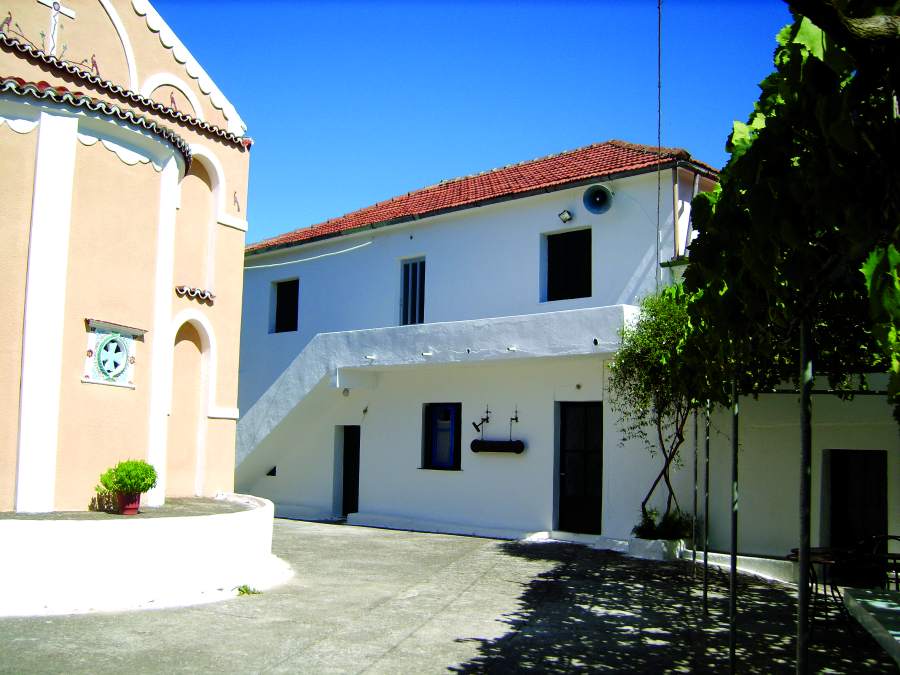 Viaţa şi petrecerea Gherondisei Anastasia, cea care a umblat desculţă toată viaţa