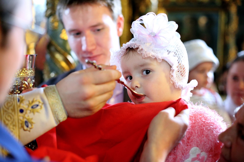 Concurs fotografie Sfânta Împărtășanie (foto 1) - Claudiu Pântea