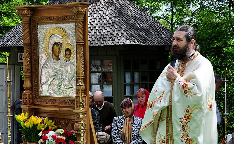 Predică la Duminica a 7-a după Rusalii (Vindecarea a doi orbi și a unui mut din Capernaum) și Sfântul Nifon - Arhim. Nichifor Horia - 11 august 2013