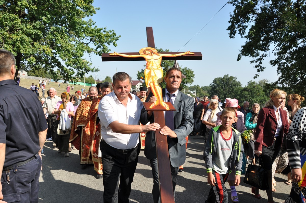 Bucurie duhovnicească pe „Drumul Crucii“ (GALERIE FOTO)
