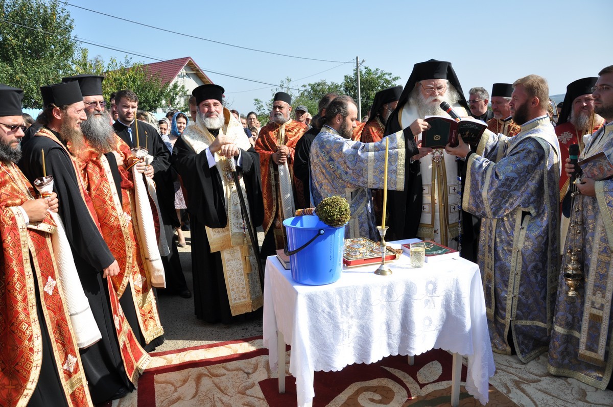 Bucurie duhovnicească pe „Drumul Crucii“ (GALERIE FOTO)