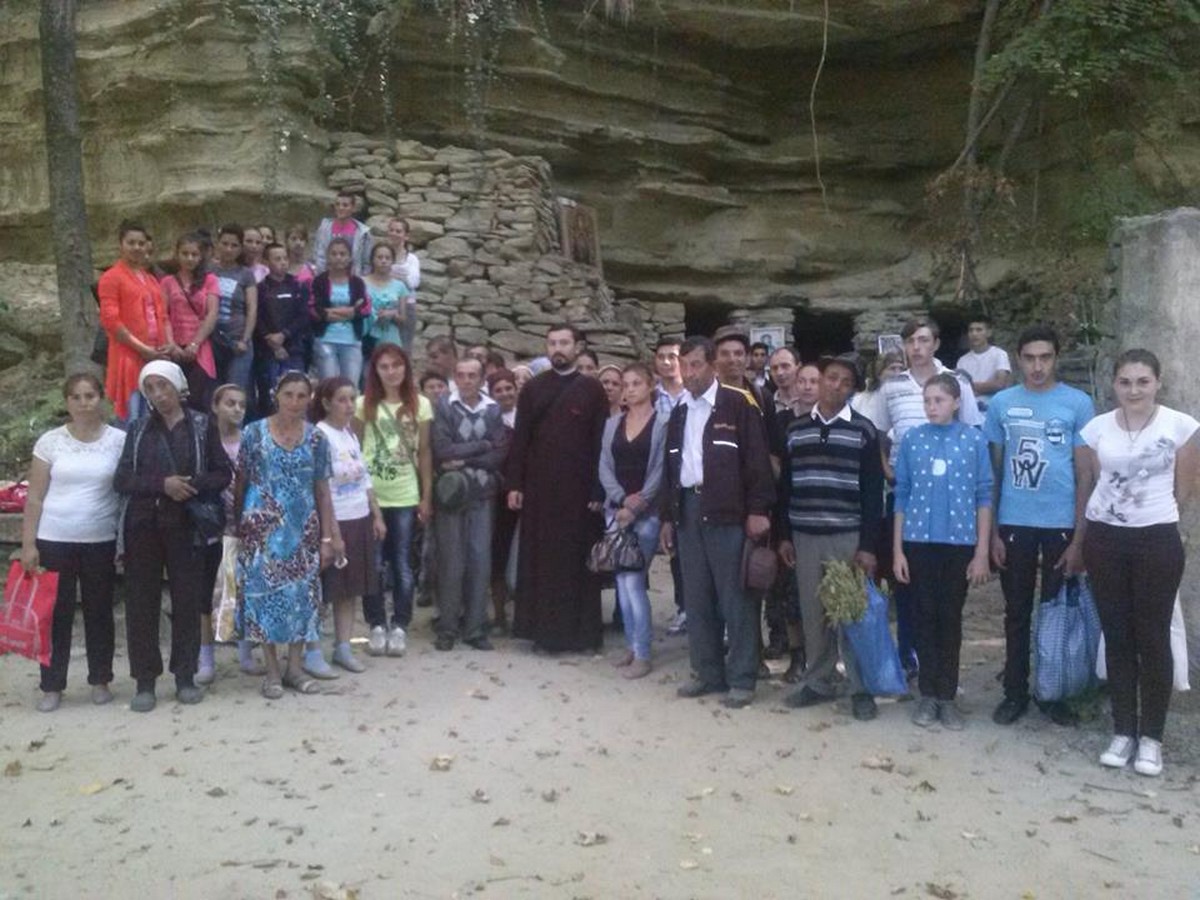 „Drumul Crucii“ în Parohia Humosu, Protopopiatul Paşcani