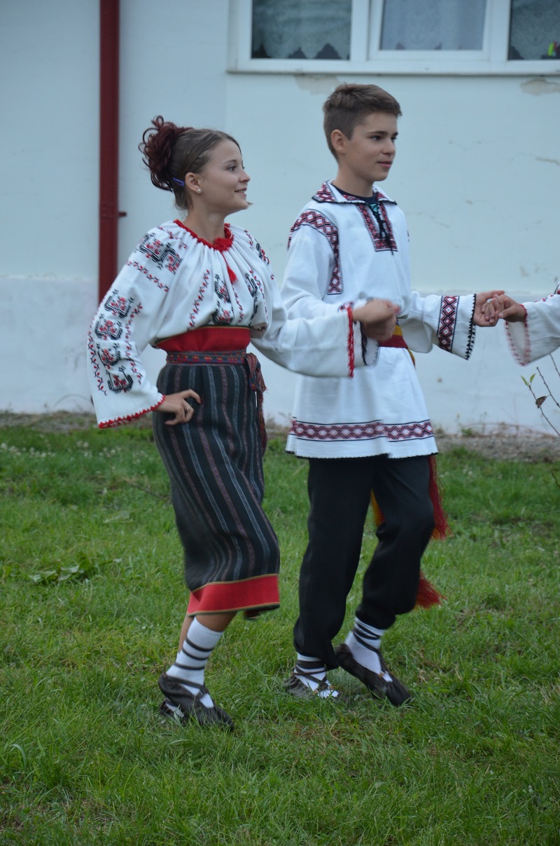 Seminar de formare cu tinerii în Parohia Zoiţani