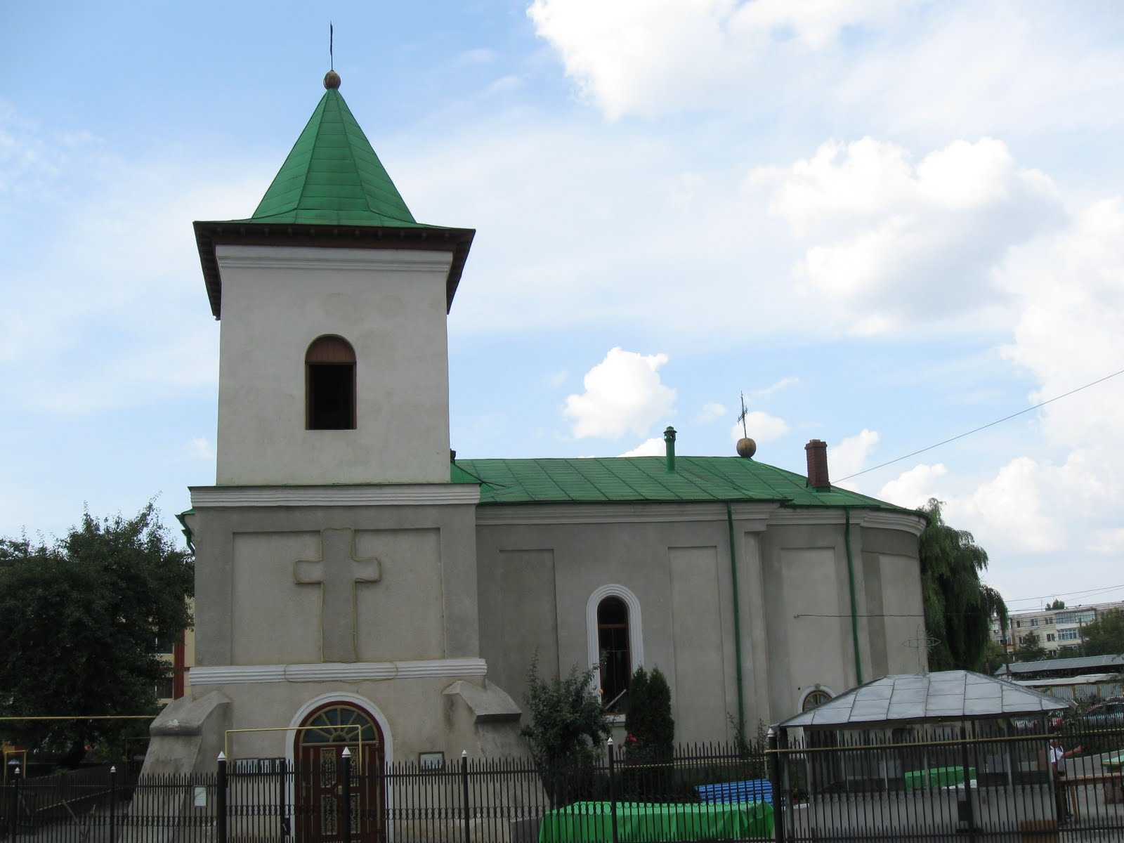 Înălţarea Sfintei Cruci în Mitropolia Moldovei şi Bucovinei