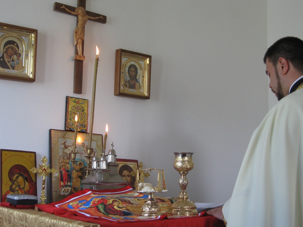 Concurs fotografie Sfânta Împărtășanie (foto 2) - Pr. Adrian Miron